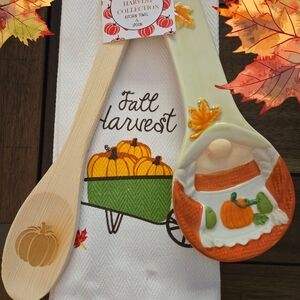 Festive Fall 3 Piece Kitchen Set~Towel Wooden Spoon And Spoonrest